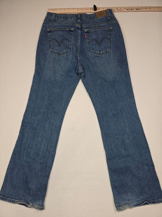 Levis 515 Bootcut Womens Jeans Size 16W Medium Blue Denim Cotton Blend - Picture 4 of 4
